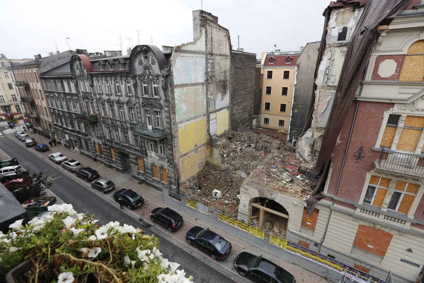 Katowice, kamienica przy ulica Chopina, zniszczona wskutek wybuchu gazu