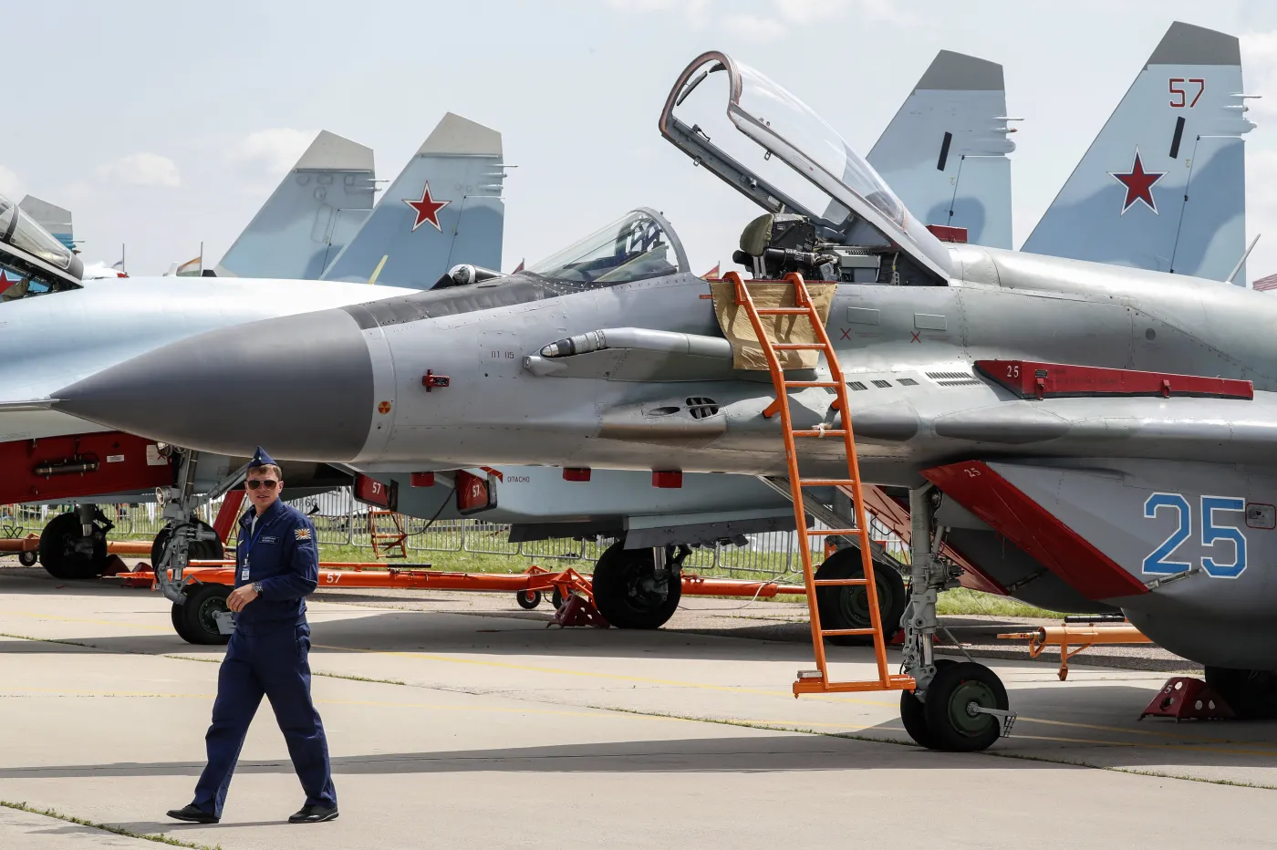 Nowy sukces Ukraińców. Zniszczyli w Rosji dwa myśliwce gotowe do ataku