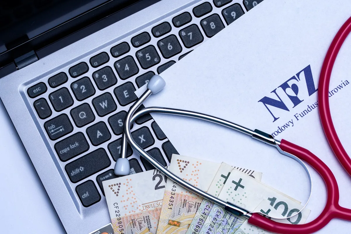 Luka budżetowa w NFZ w 2025 to 14 miliardów złotych. W przyszłym roku będzie jeszcze gorzej