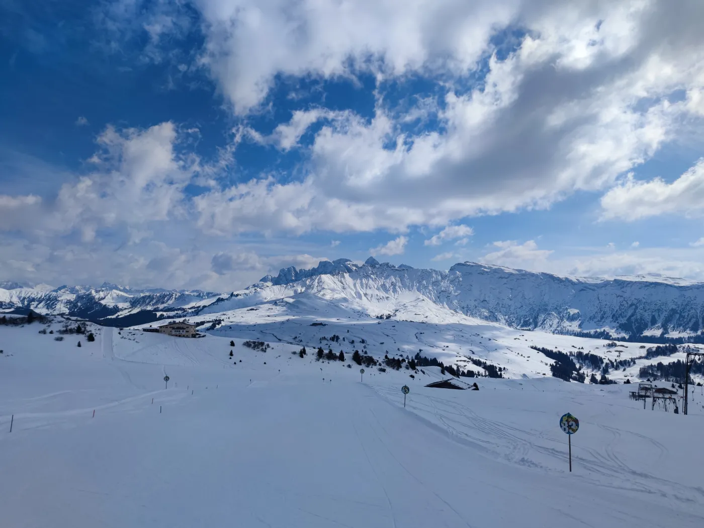 Stoki narciarskie w Alpe di Siusi (Włochy)