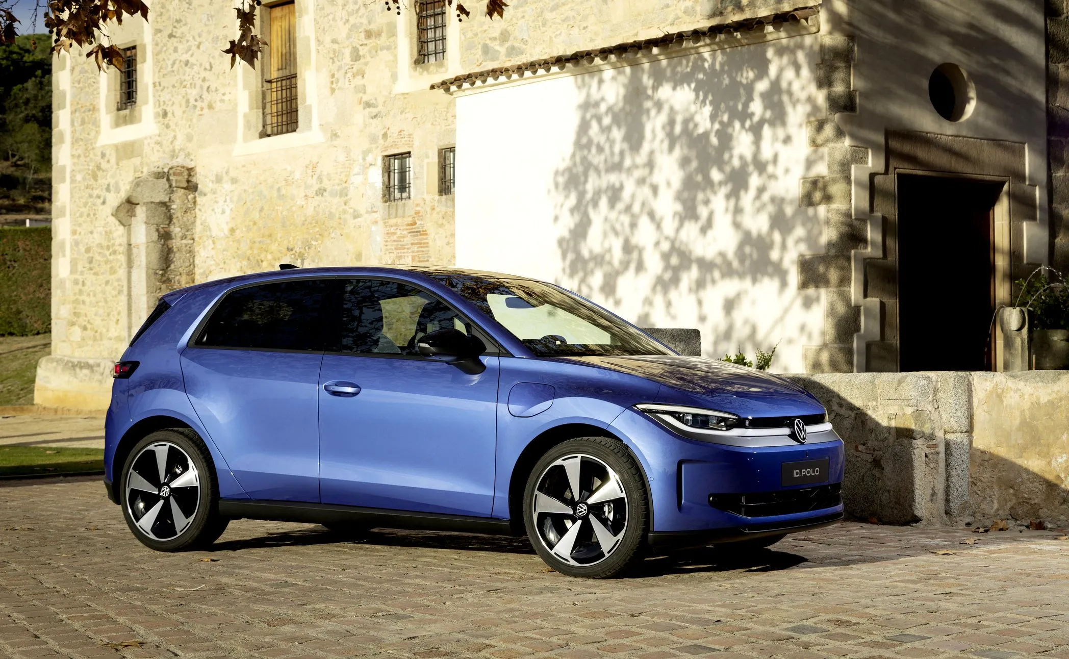 Nowy Volkswagen Polo ceną rozjechał konkurencję. Ma 211 KM i bagażnik większy niż Golf