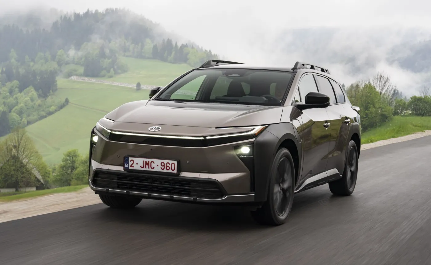 Nowa Toyota bZ4X Touring