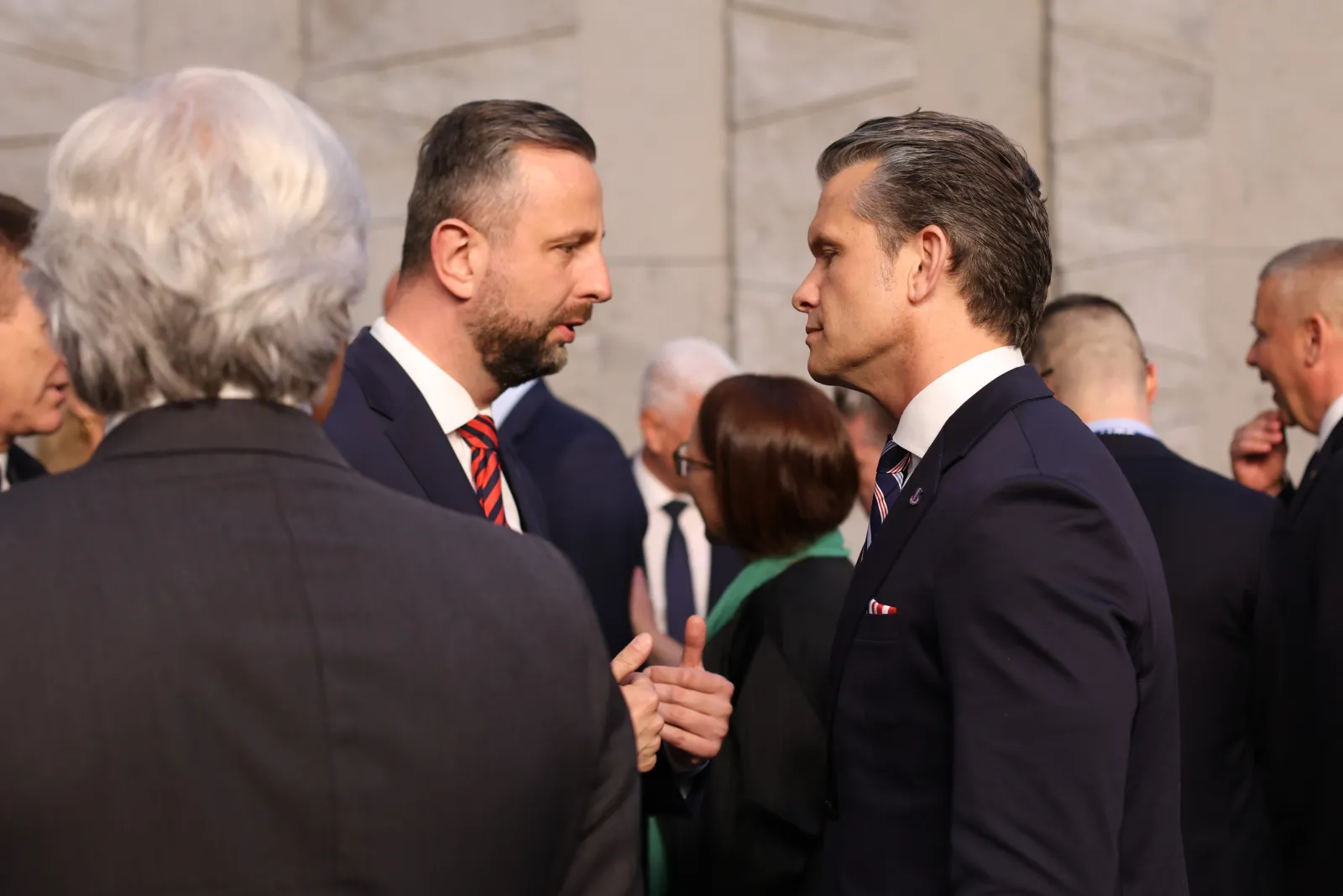 Stała obecność wojsk USA w Polsce? Szef MON informuje o stanowisku Waszyngtonu