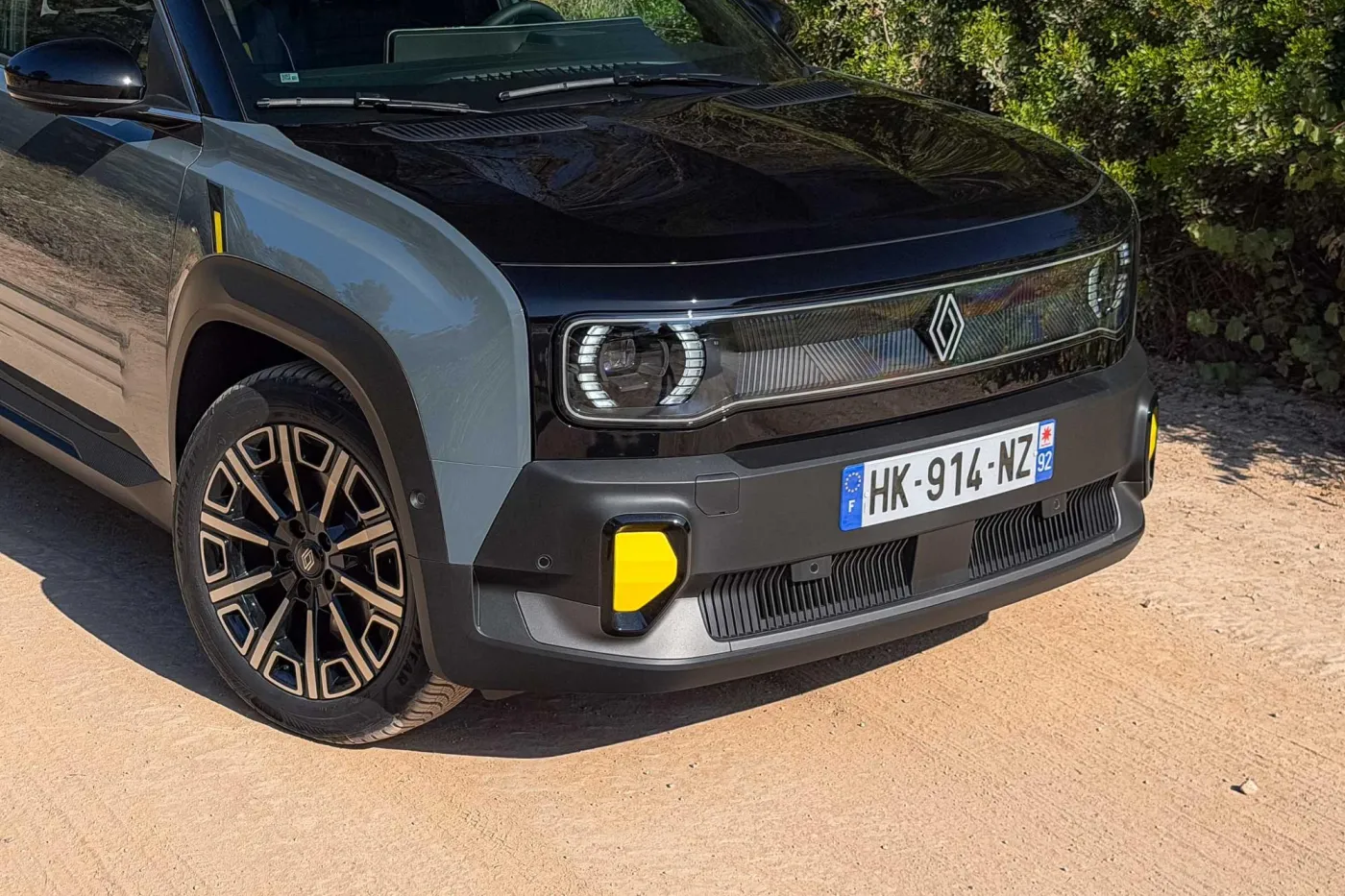 Renault 4 E-Tech Plein Sud