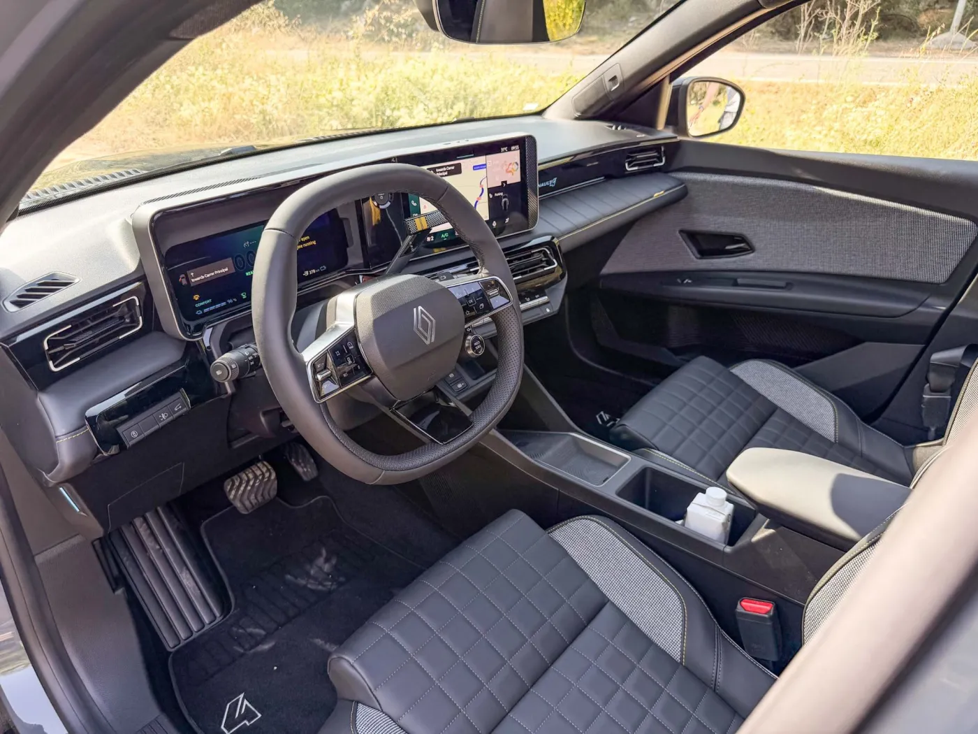 Renault 4 E-Tech Plein Sud