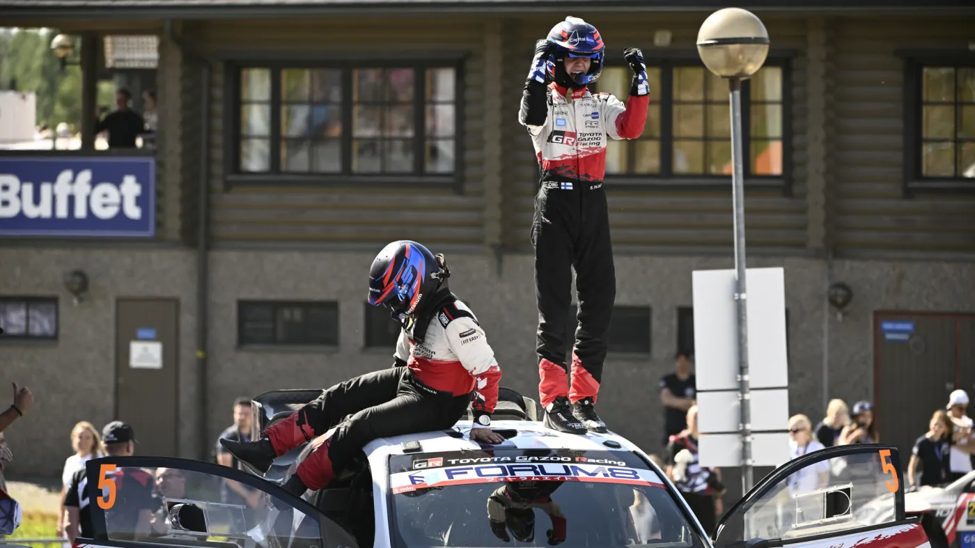 Sami Pajari wygrał Rajd Finlandii. Toyota zajęła całe podium