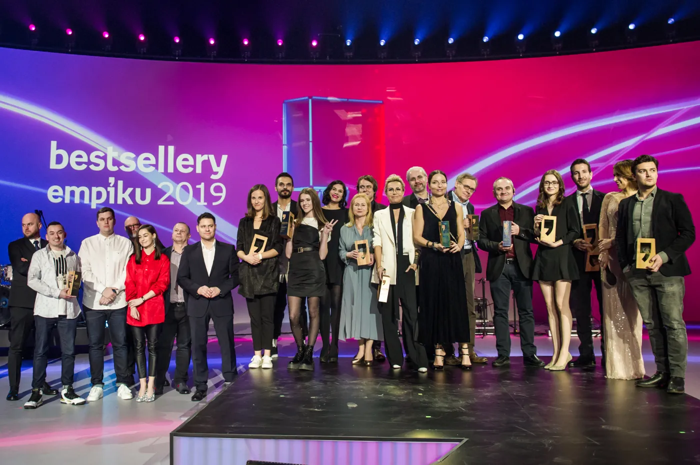 Lipińska, Sokół, Smarzowski. Bestsellery Empiku 2019 [WYNIKI]