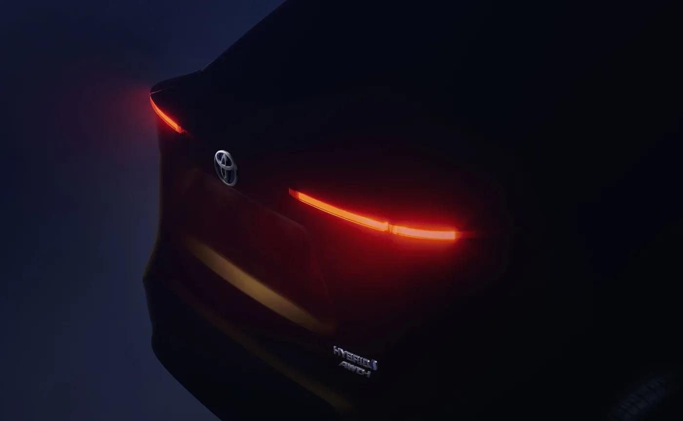 Toyota wprowadza najtańszego SUV-a i nowość na paliwo przyszłości