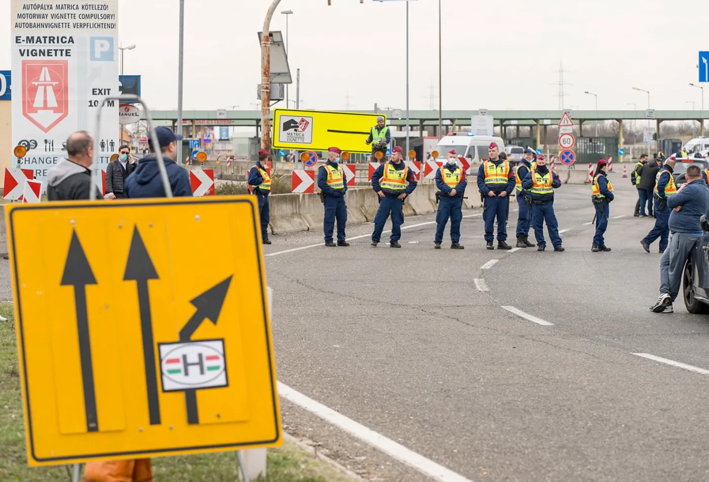 Węgierskim wirusologom udało się wyizolować koronawirusa