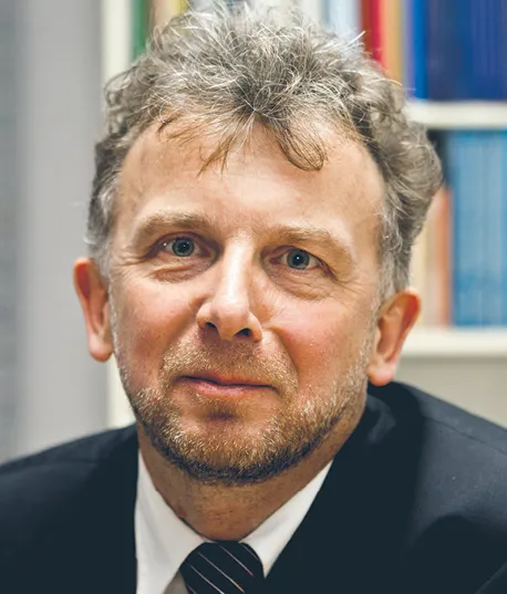 Ireneusz C. Kamiński, profesor w Instytucie Nauk Prawnych PAN, sędzia ad hoc w ETPC w latach 2014–2016, związany z Helsińską Fundacją Praw Człowieka