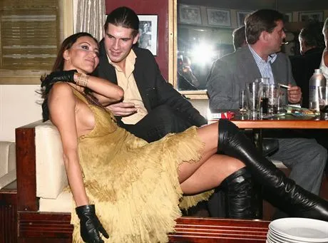 Ewa Domżała, Piotr Adamski polski hydraulik M A R I U S Z   P U J S Z  O - 50-TE URODZINY, KLUB MASKA, 18.10.2007 STUDIO69 - Paweł M A Z U R E K