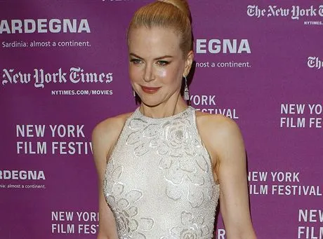 Nicole rośnie biust