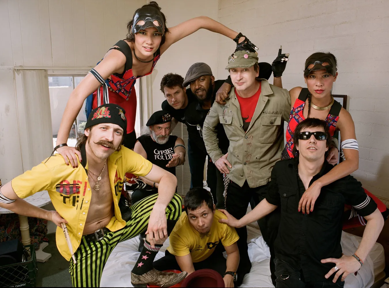 Gogol Bordello i inne kabarety