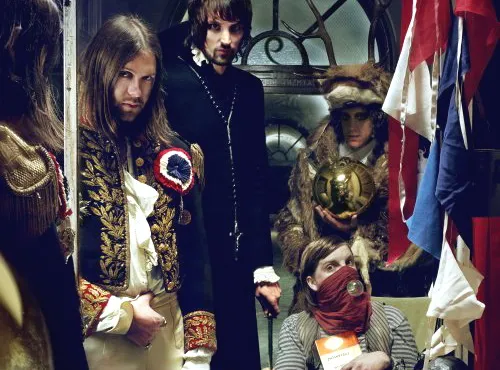 Kasabian  quot;West Ryder Pauper Lunatic Asylum quot;