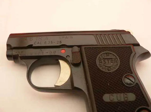 fr_pistolety_002_jp_193410a_1243947.jpg
