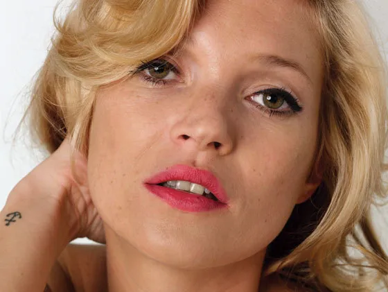 fr_kate_moss_new_yo_167366a_1291928.jpg