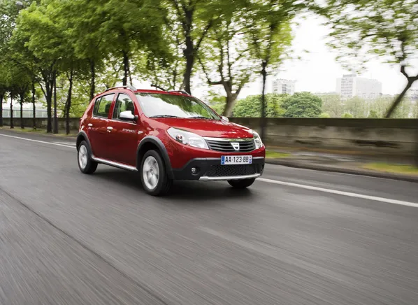 "Terenowa" dacia w Polsce po wakacjach!