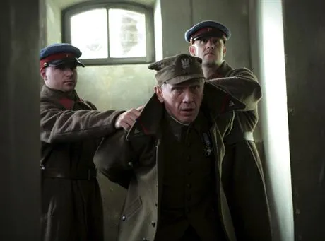 KATYN REZ. ANDRZEJ WAJDAFOT. PIOTR BUJNOWICZ  FABRYKA OBRAZU  ITI CINEMA