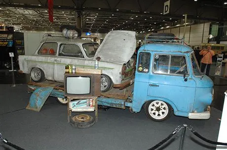 barkas_z_trabantem_na_3462a_1378290.jpg