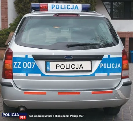 nowe_samochody_policj_3191a_1385461.jpg