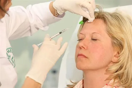 zabieg_botoksem_okoli_4317a_1386215.jpg