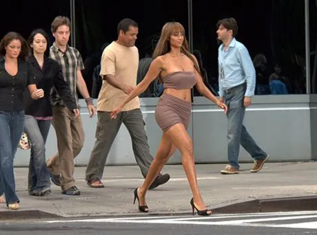 tyra_banks_kr_ci_clip_7180a_1407094.jpg