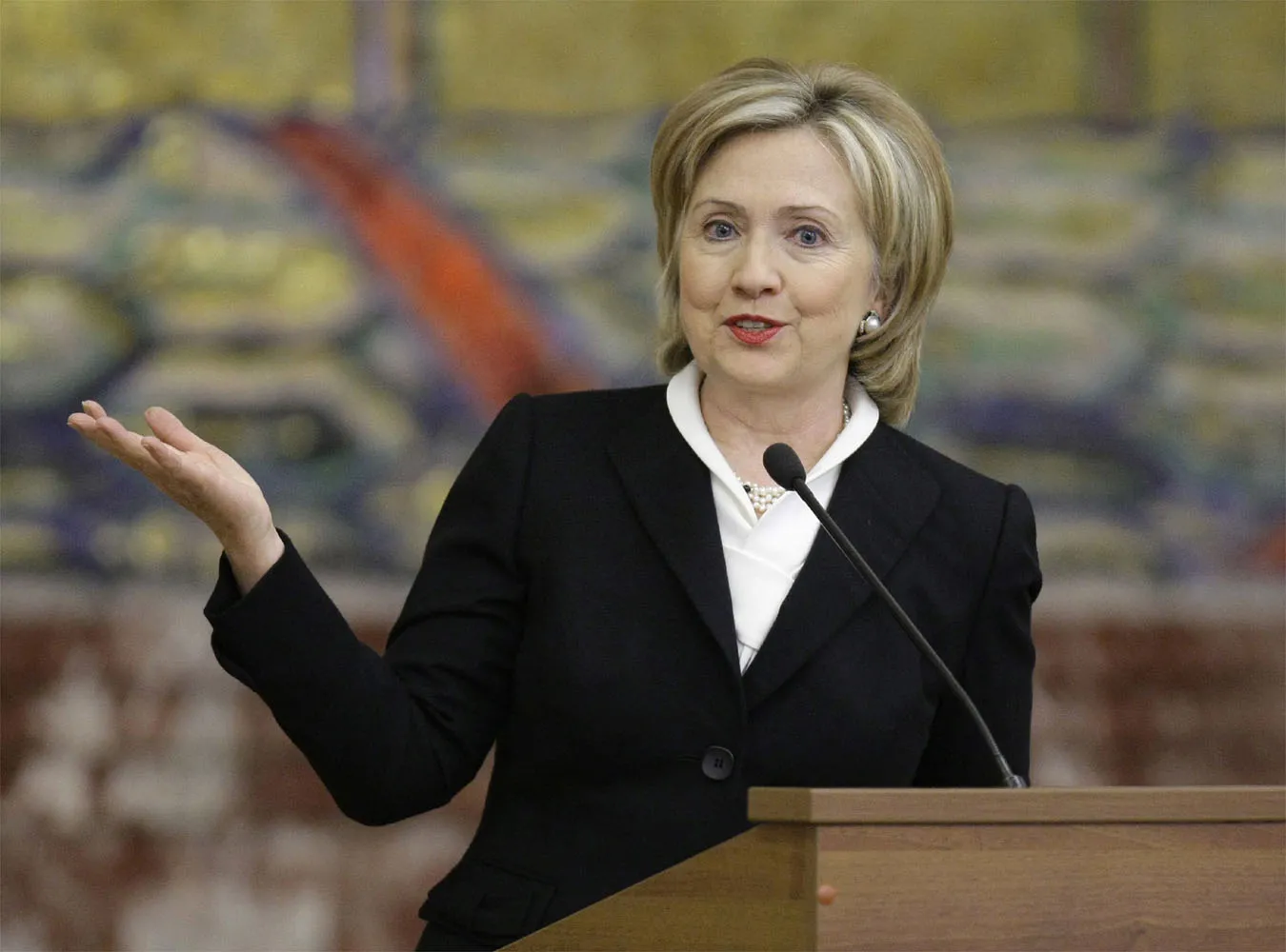 Clinton chce srogiej kary dla Iranu