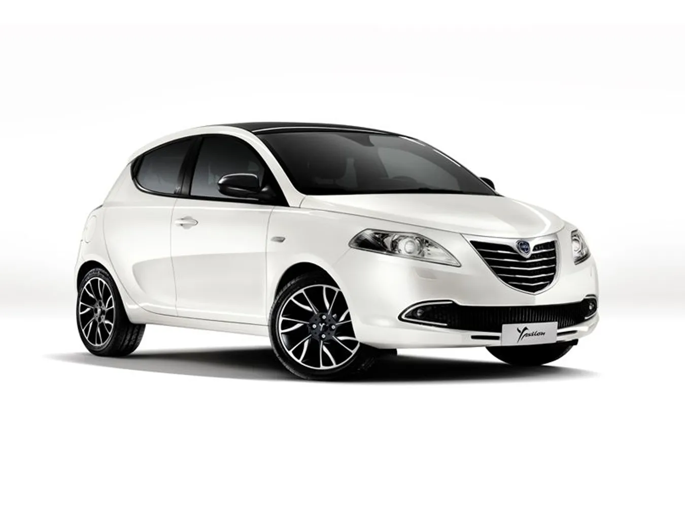 1843891-lancia-ypsilon-genewa-geneva.jpg