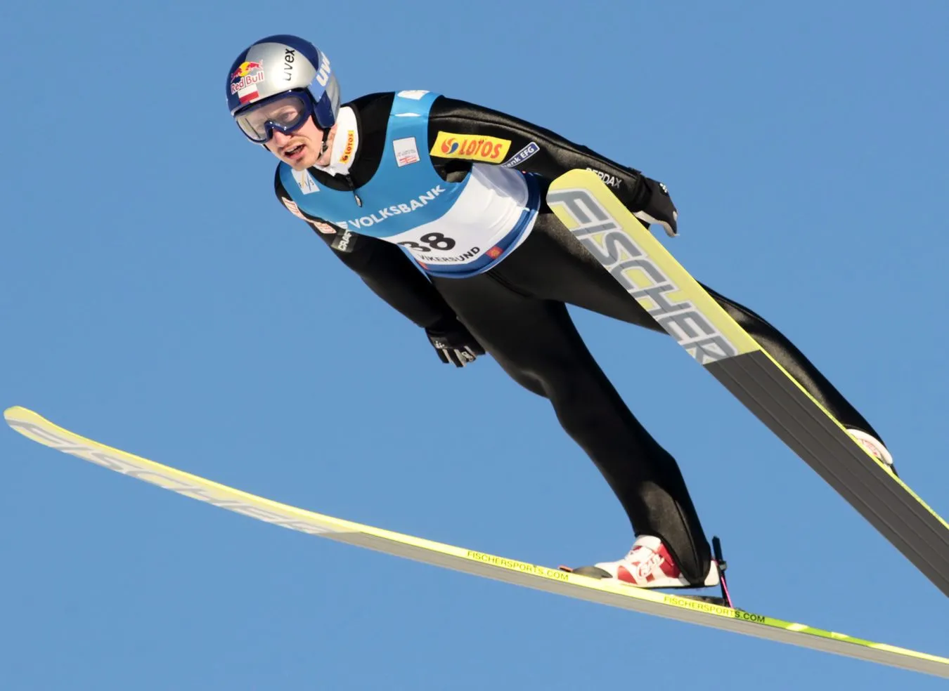 Wielkie latanie w Vikersund. Polacy już skakali