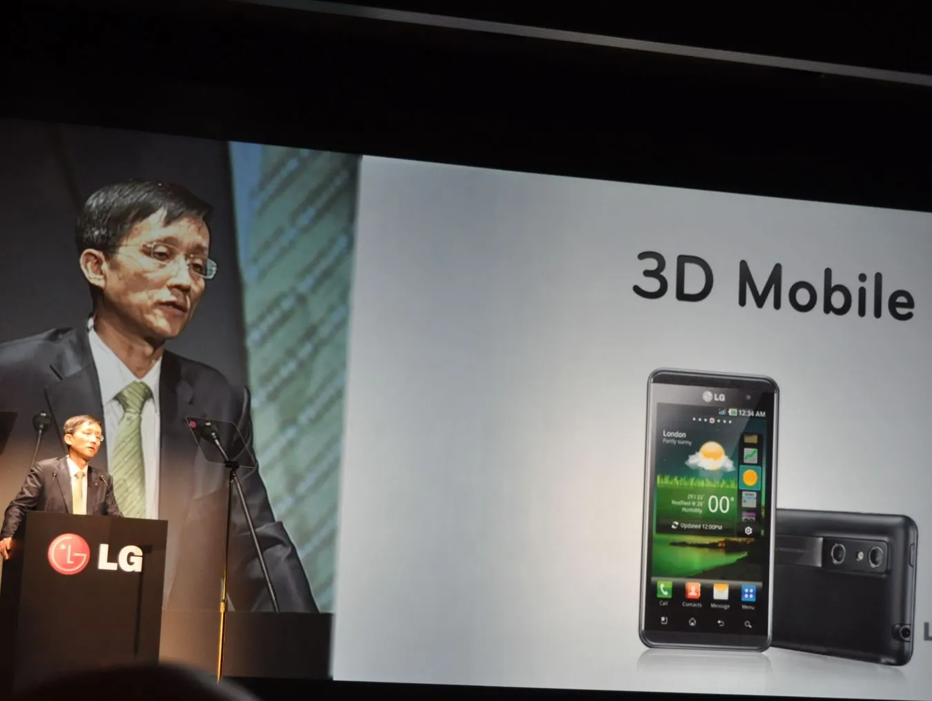 Oto telefon, jakiego świat nie widział