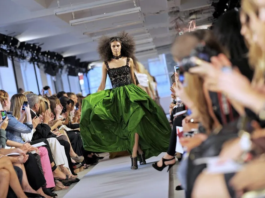 2497638-marchesa-ss2012-epa02915559.jpg
