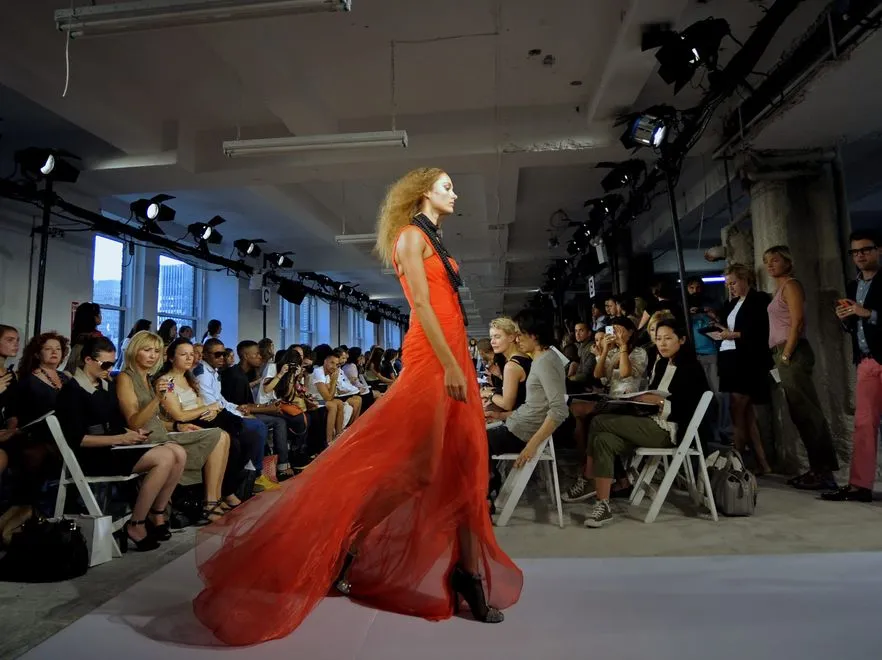 2497661-delarenta-ss2012-epa02915561.jpg