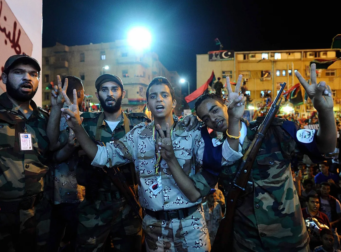 Tłumy Libijczyków wiwatują na wieść o pojmaniu syna Kadafiego