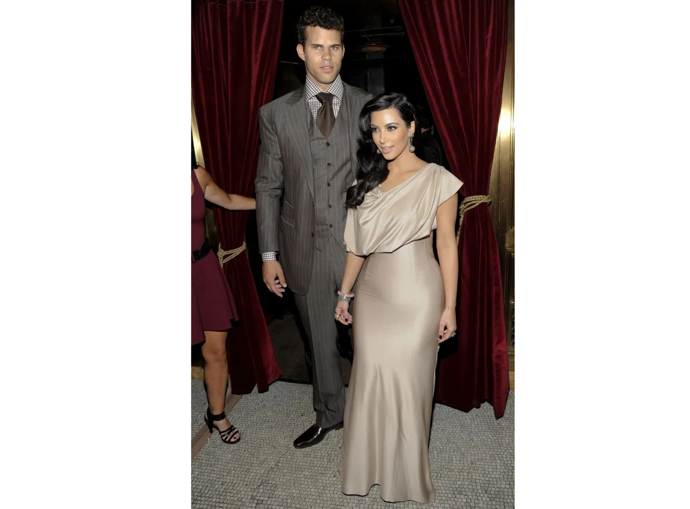 2737924-kim-kardashian-kris-humphries.jpg