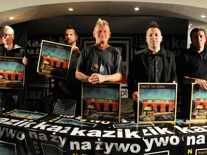 Kazik Na Żywo znów rusza w Polskę