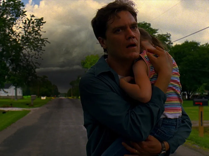 3008339-michael-shannon-w-filmie-take.jpg