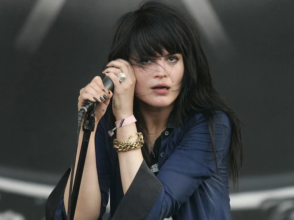 3303233-alison-mosshart-z-the-kills.jpg