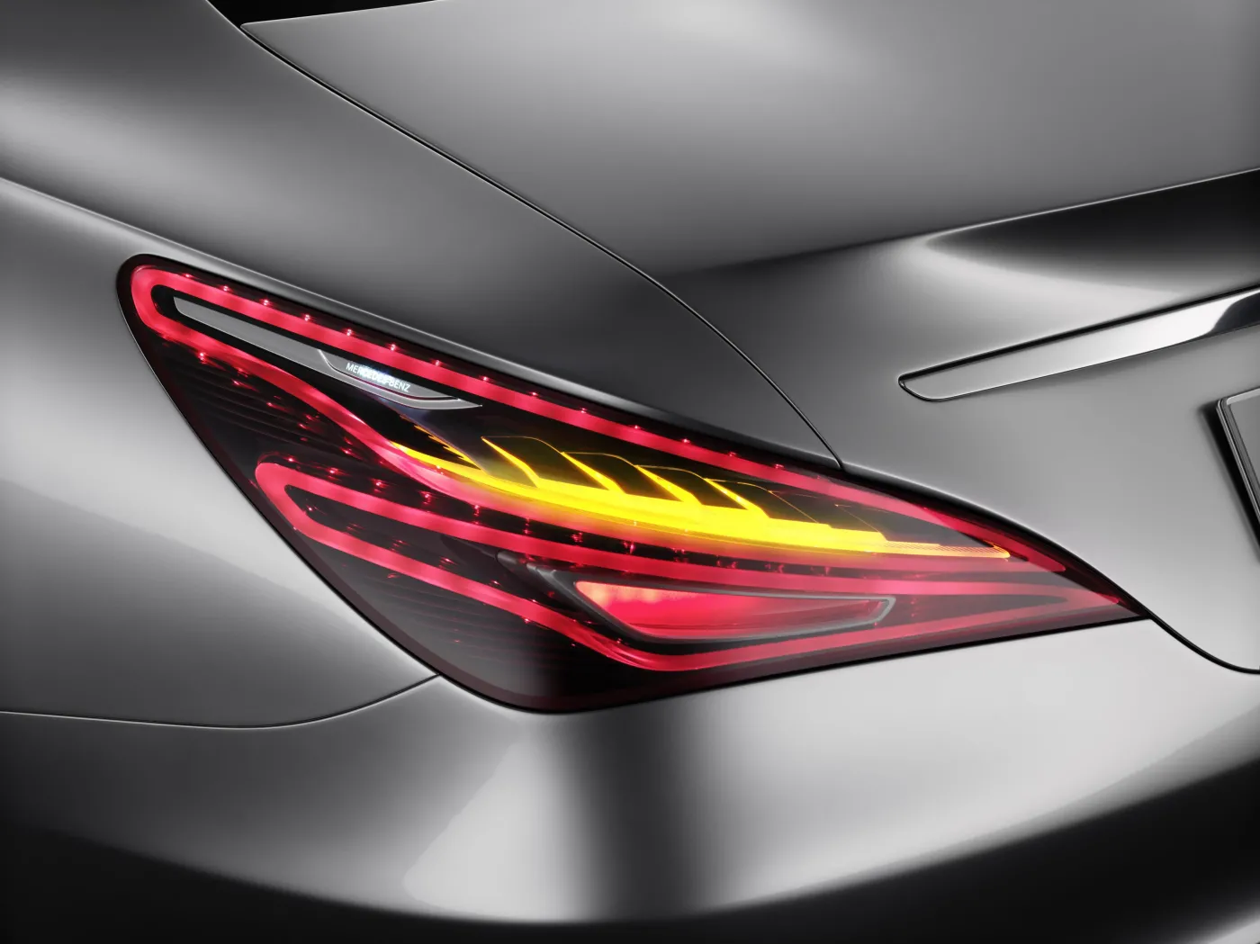3384603-mercedes-concept-style-coupe.jpg