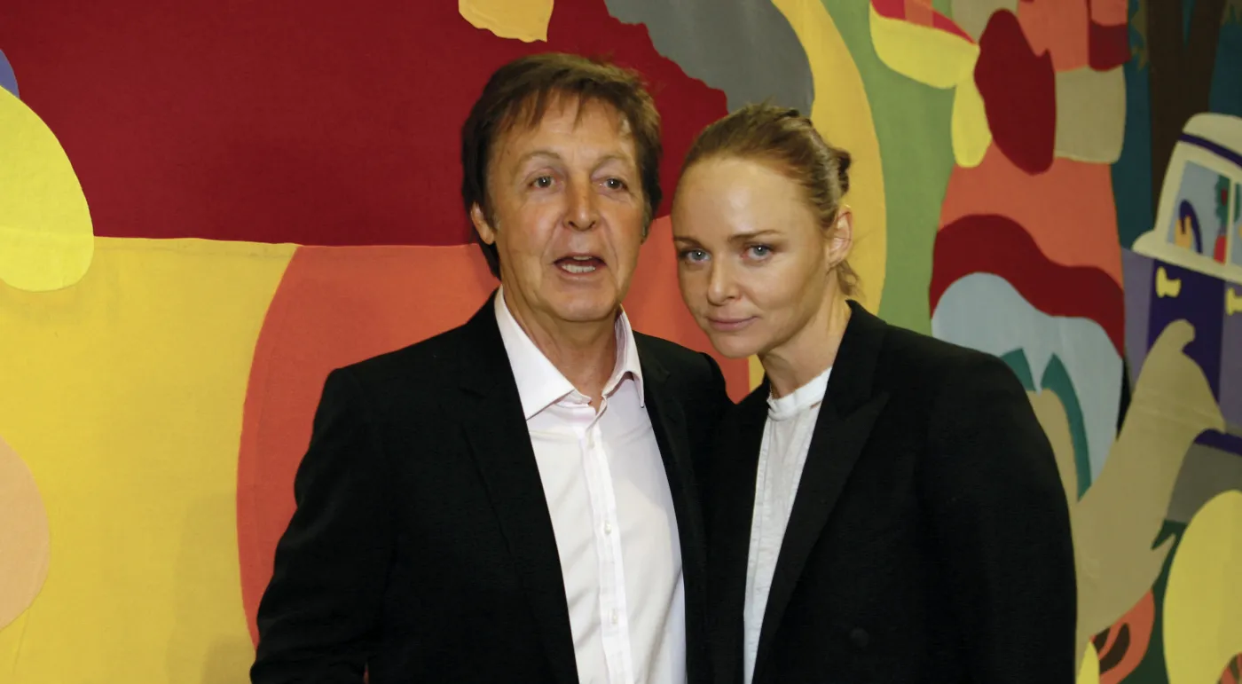 3663291-paul-mccartney-z-corka-stella.jpg
