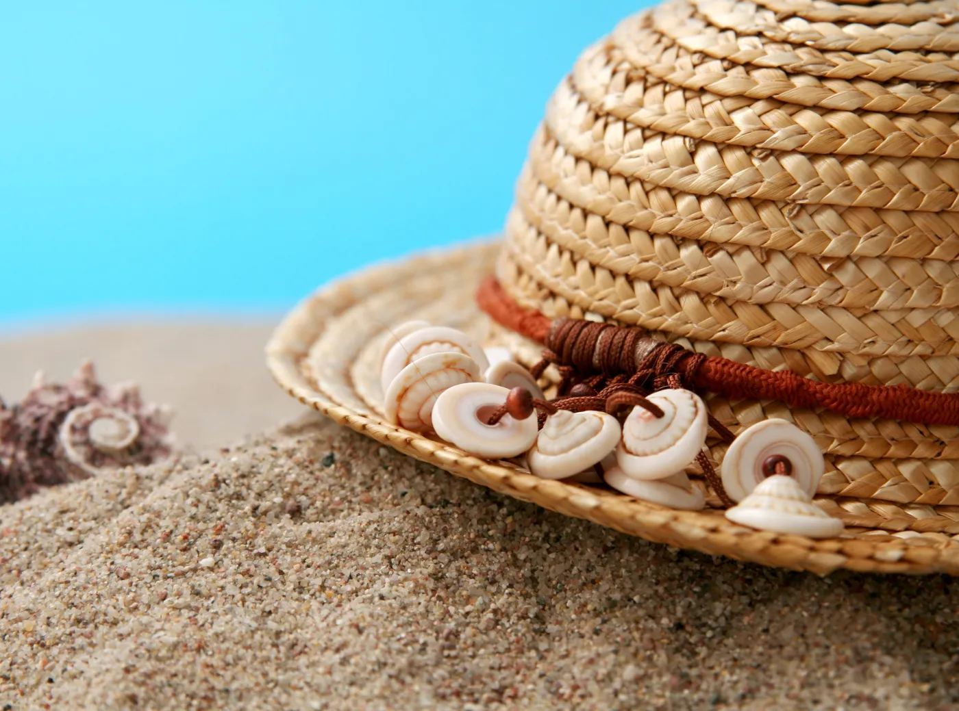 kapelusz na słońce lato plaża wakacje