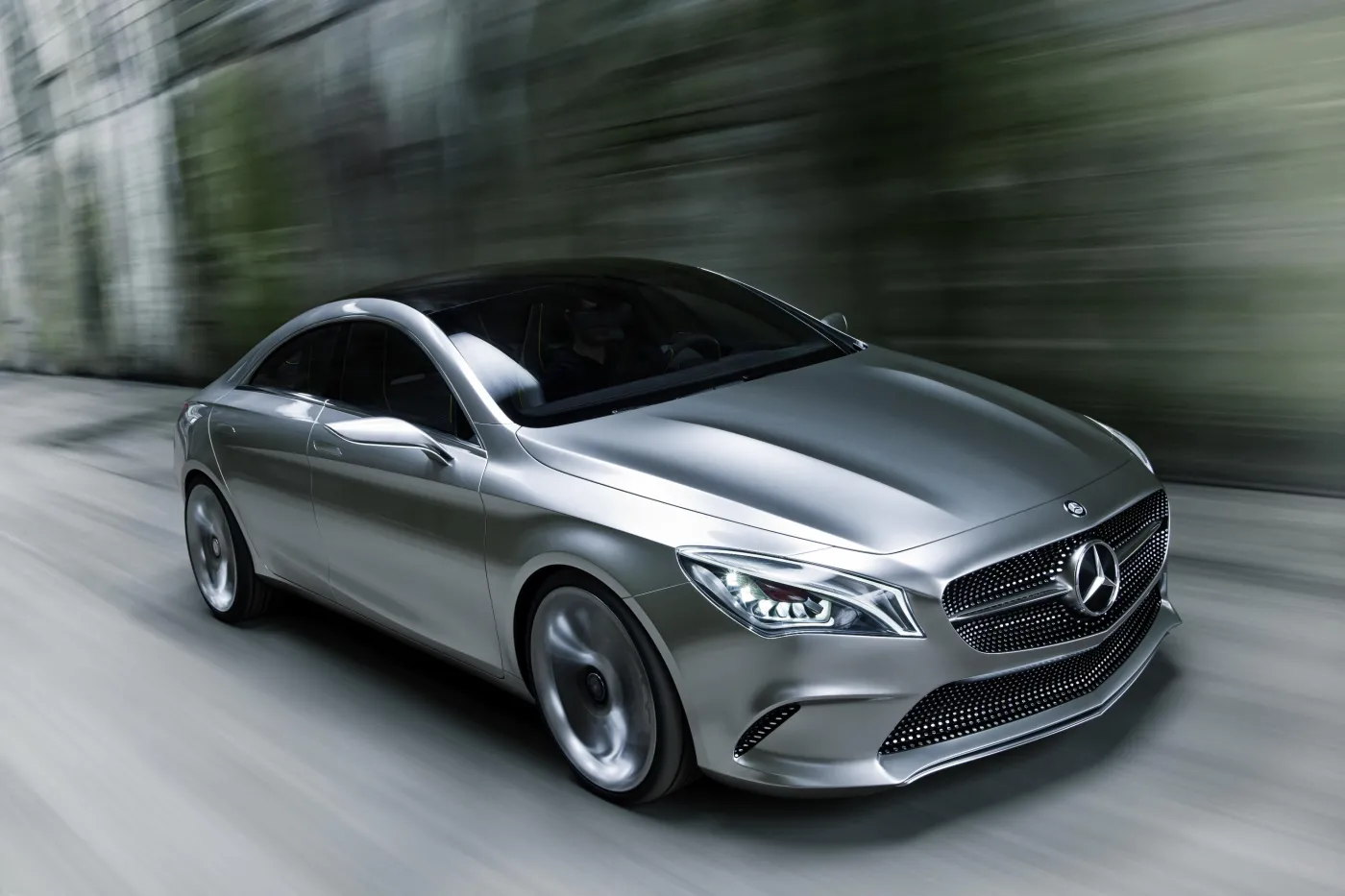 3384632-mercedes-concept-style-coupe.jpg