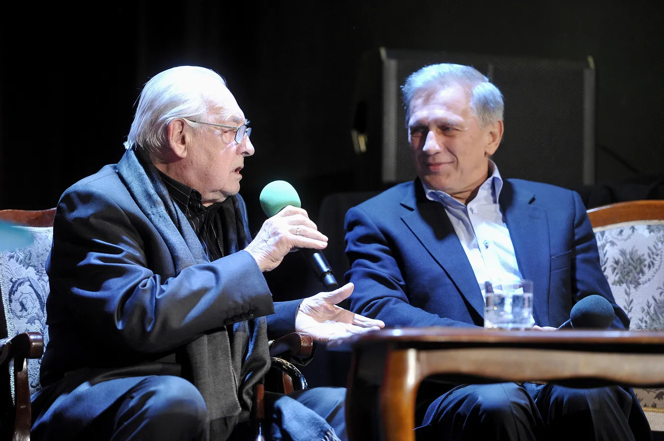 4894434-andrzej-wajda-i-jan-englert.jpg
