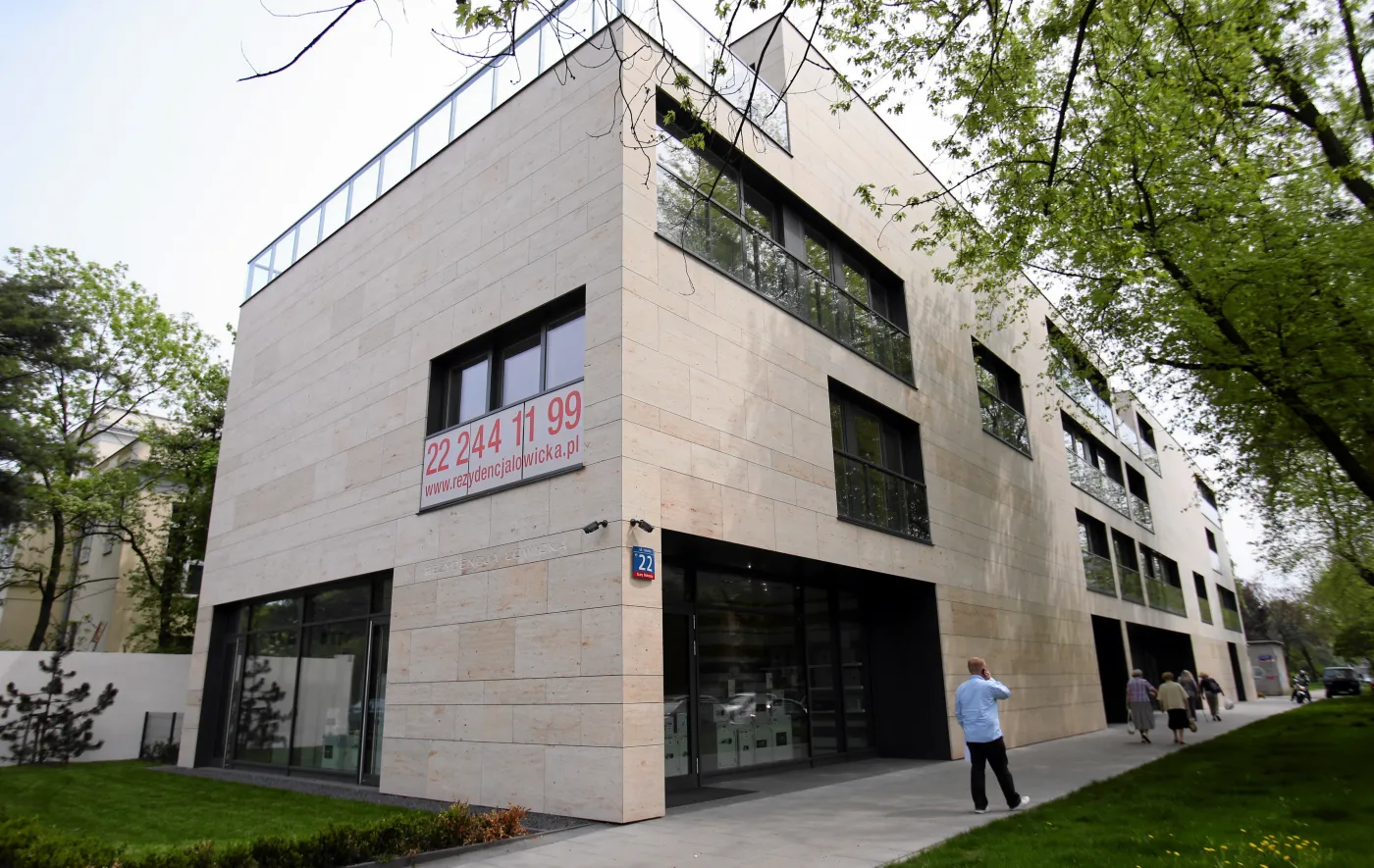 4944900-budynek-przyjazny-warszawie.jpg