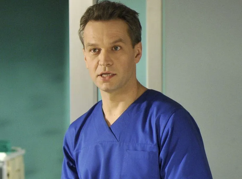 Żebrowski polskim dr House'em? Za odcinek "Na dobre i na złe" dostaje aż ...