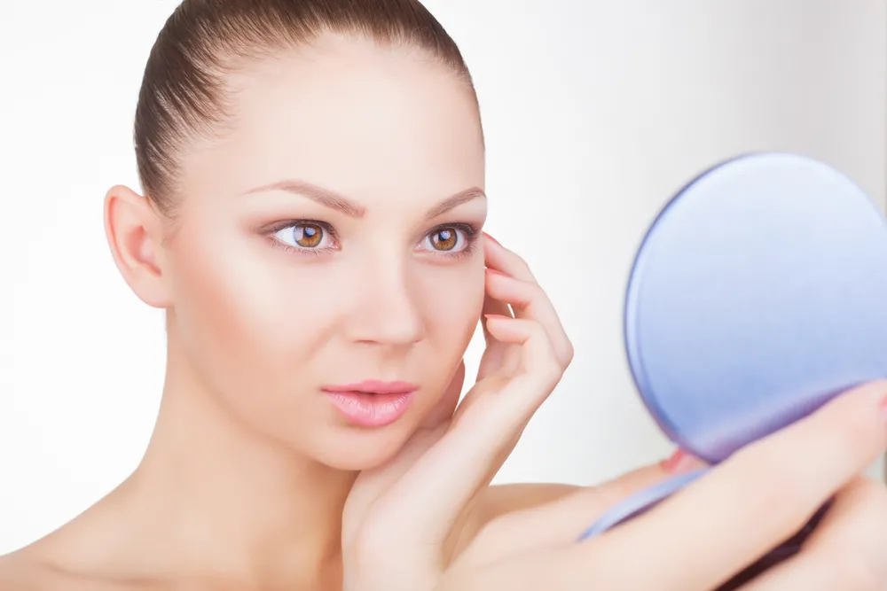 Jak i kiedy używać kremów przciwzmarszczkowych, aby naprawdę działały?