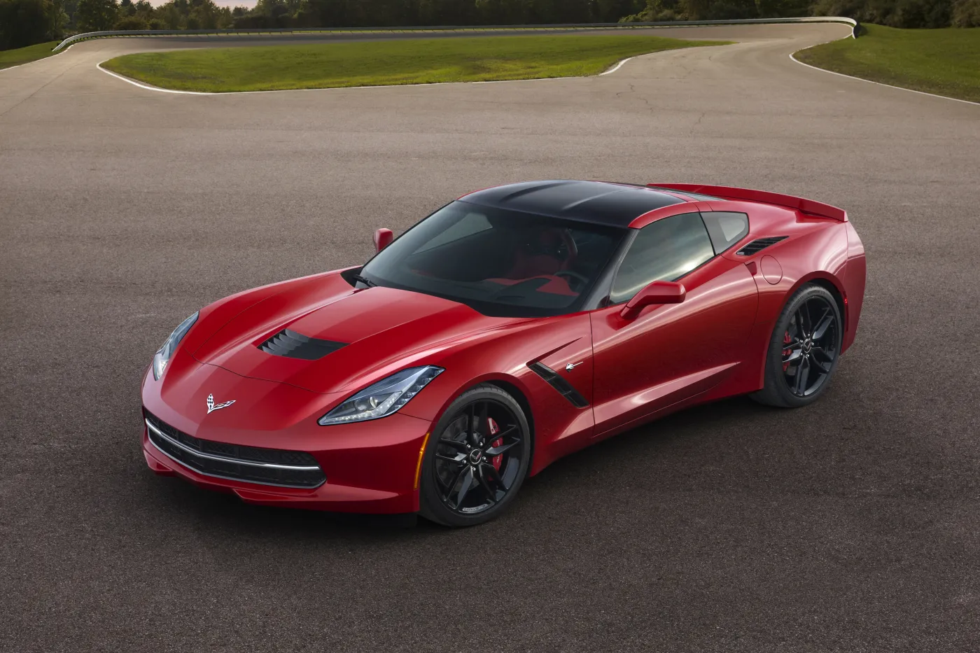 4513345-2014-chevrolet-corvette-045.jpg