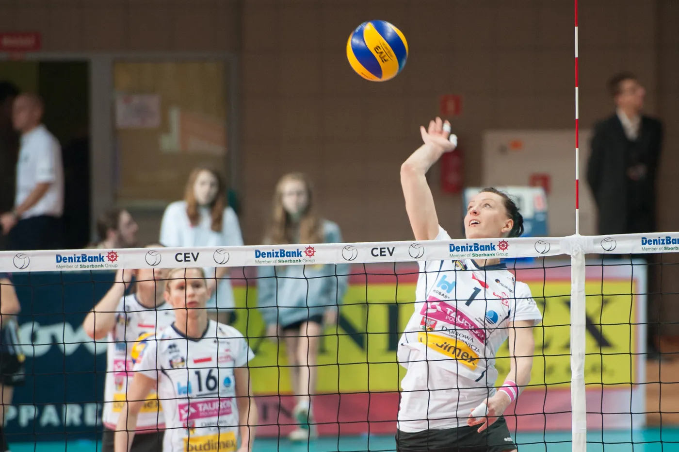 Gładka porażka siatkarek MKS Dąbrowy Górniczej w Lidze Mistrzów