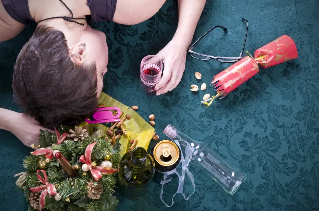 "Wódkowóz", szkło w pupie... Tak się kończą korporacyjne "śledziki"