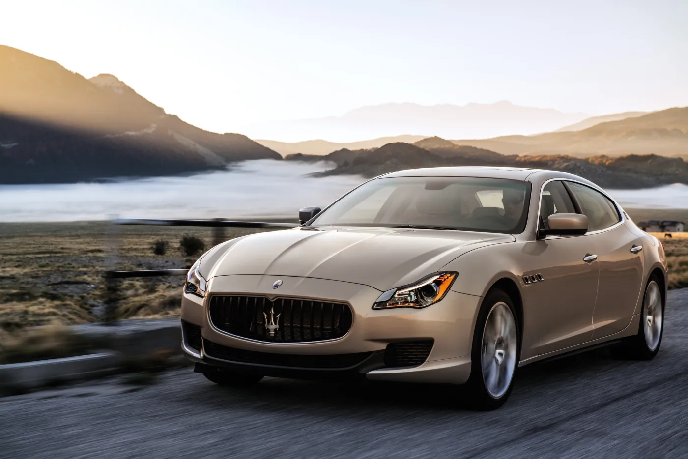 6161385-maserati-quattroporte-gts-21.jpg