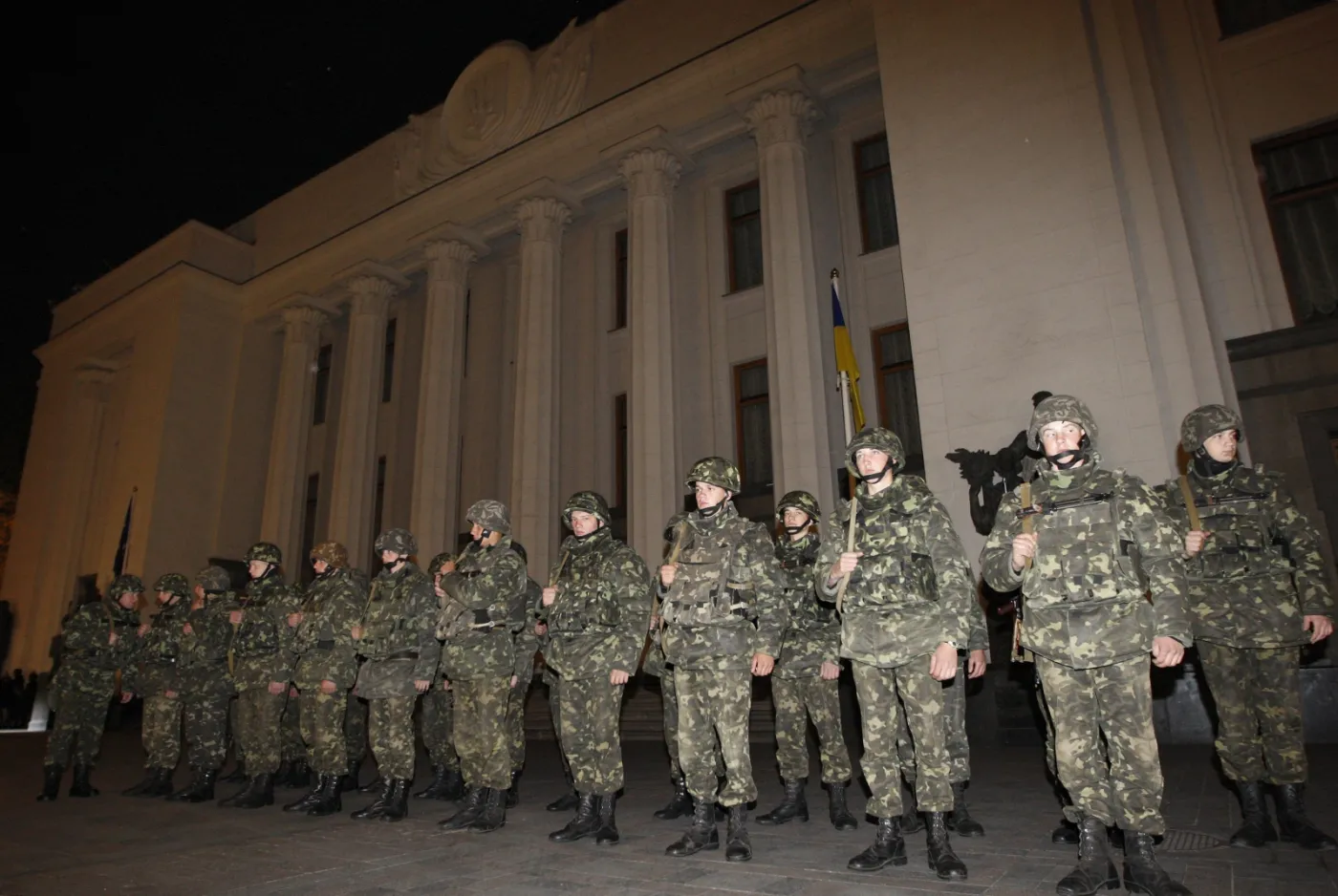 6230674-ukrainscy-zolnierze-w-czasie.jpg